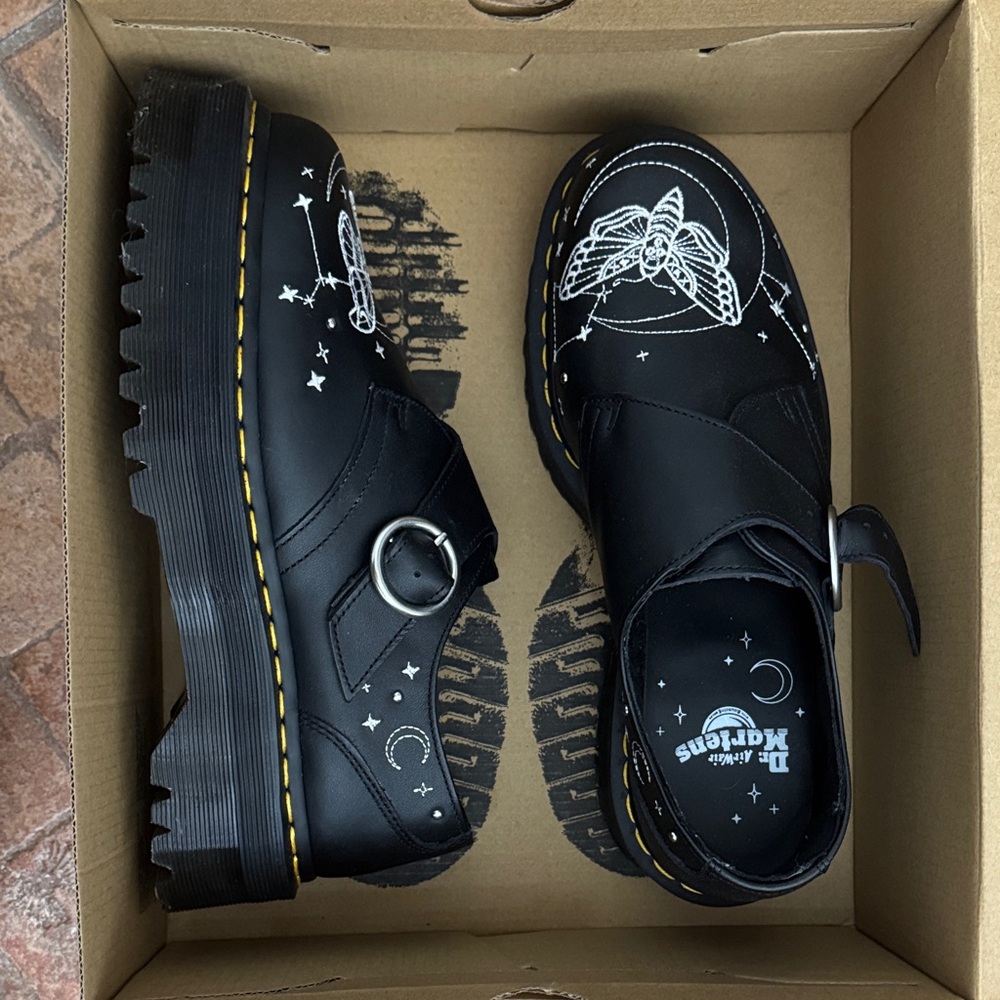 Dr. Martens - MONK CELESTIAL MOTH LEATHER PLATFORM SHOES - Picture 3 of 6